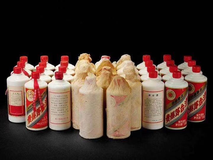 顺庆老酒回收上门哪里回收(附近上门回收茅台酒）?